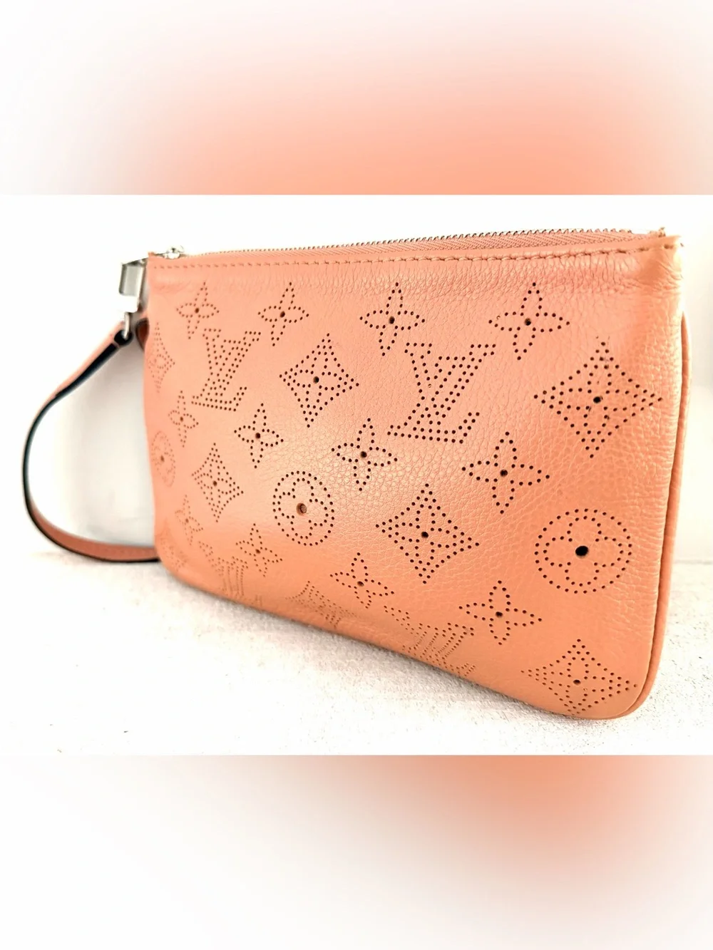 LOUIS VUITTON Mahina Perforated Leather Pochette Wristlet Coral Pink